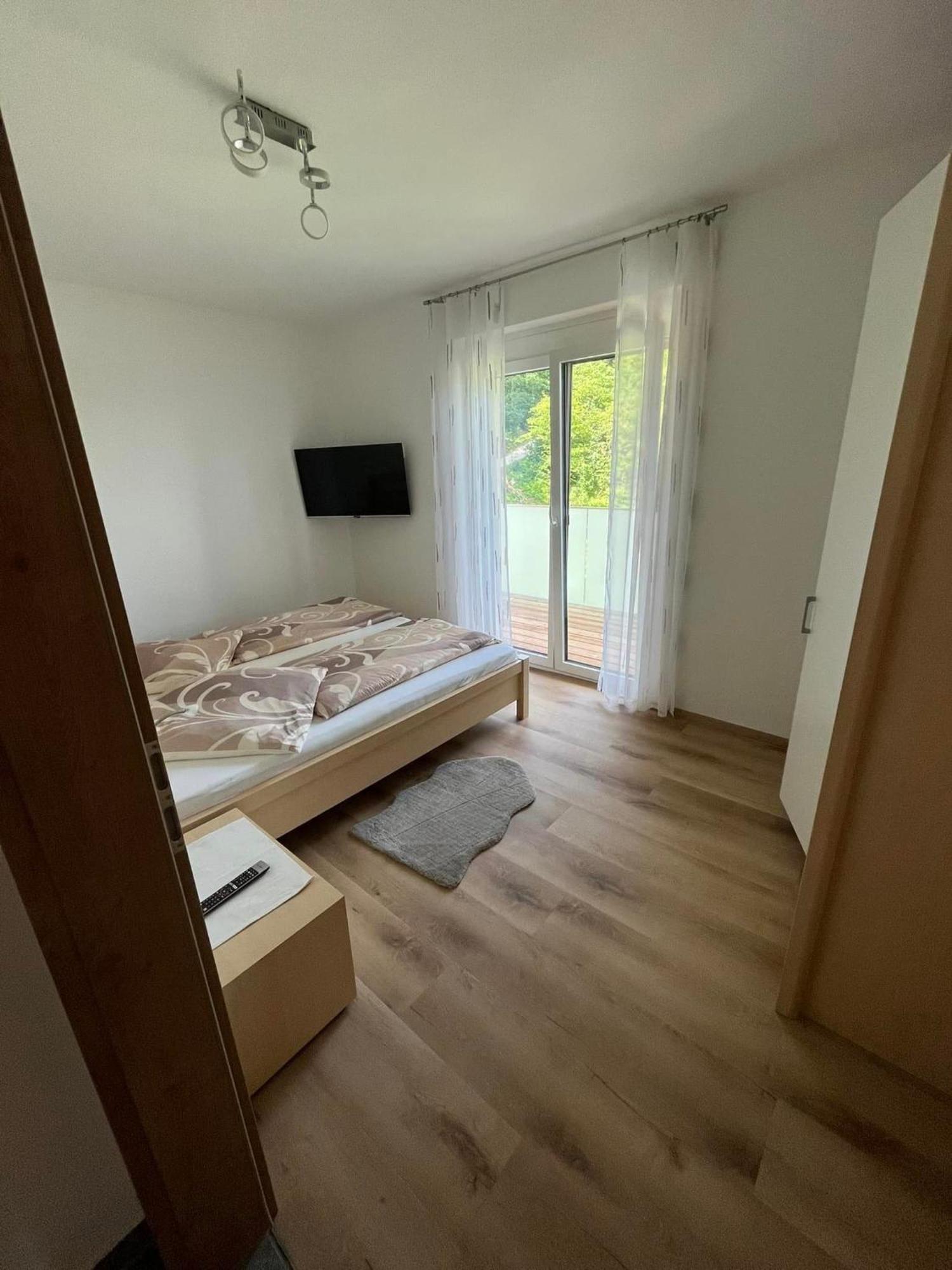 Gastehaus Dollenz Apartment Tiebitsch Luaran gambar